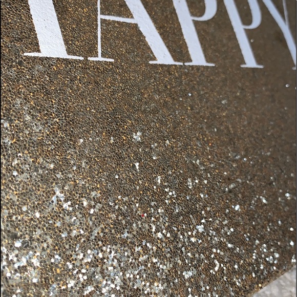 Happy Hour - Picture 5 of 6